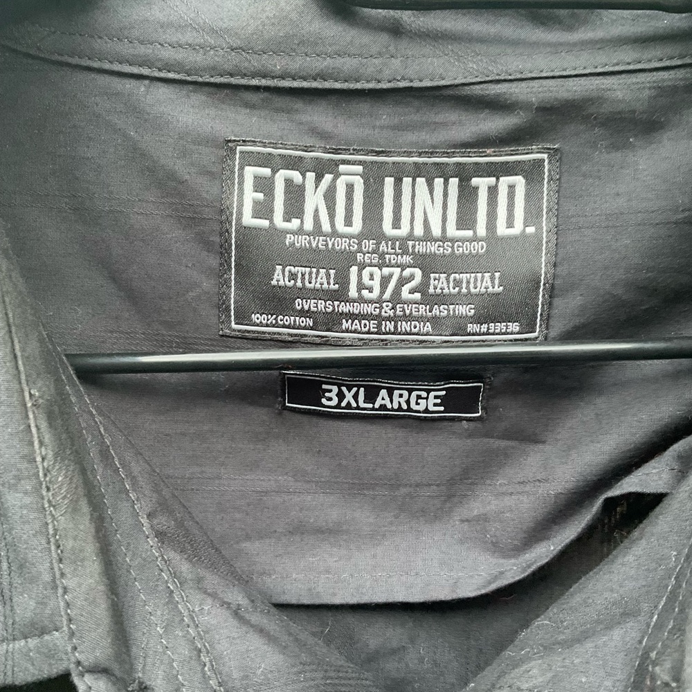 Men’s Ecko Unltd. Classic Studded Black Velvet Accented Button Down Shirt! - Picture 7 of 11
